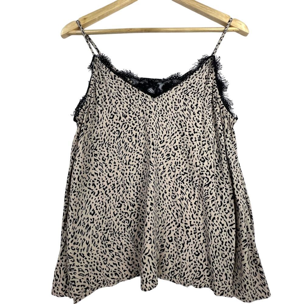NEW Francesca's Mi Ami Leopard Print Camisole Tank Top Black Lace Trim Size M